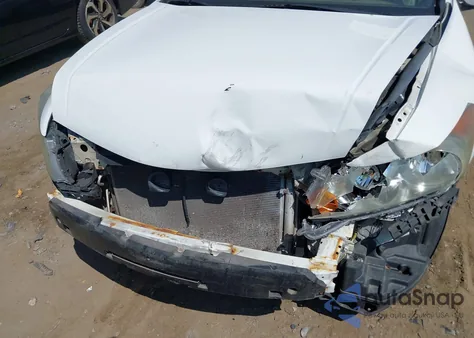 2010 Honda Accord 2.4 Ex-L из США, поврежденный, VIN 1HGCP2F81AA131758